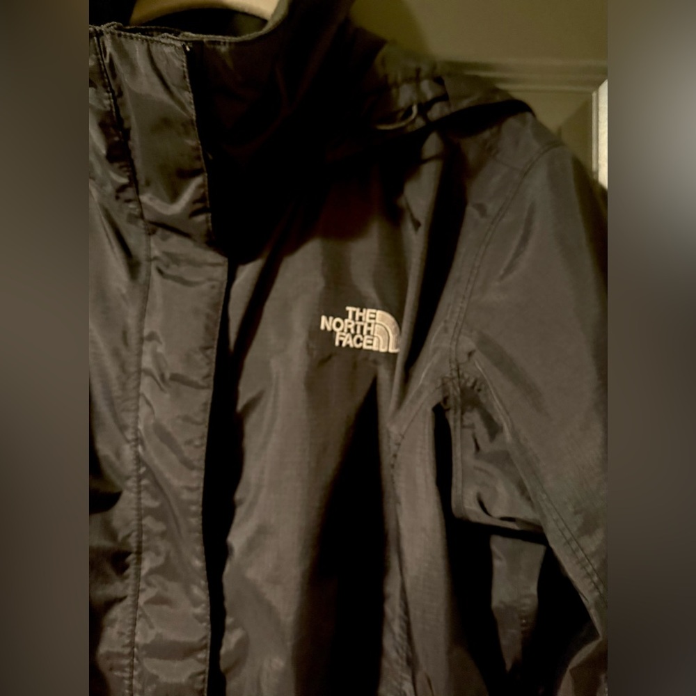The North Face HyVent Hooded Rain Jacket Windbreaker | Women’s Large Blackl - Picture 3 of 7